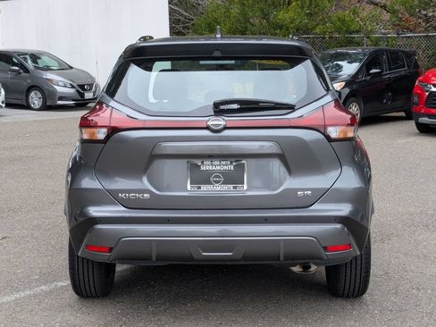 Used 2024 Nissan Kicks SR FWD image 6