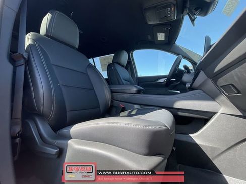 New 2025 Chevrolet Traverse LT w/ Enhanced Driving Package image 28