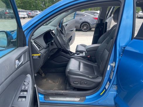 Used 2017 Hyundai Tucson Limited AWD/4WD image 16