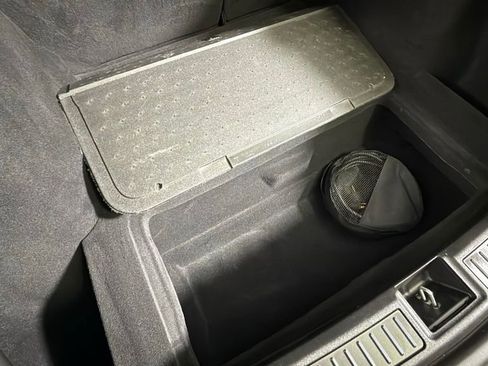 Used 2014 Tesla Model S 60 image 33