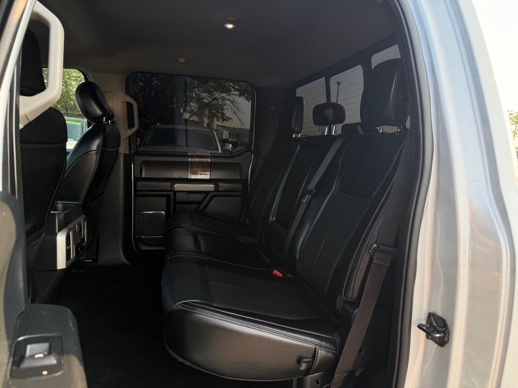 Used 2019 Ford F150 Lariat RWD image 24