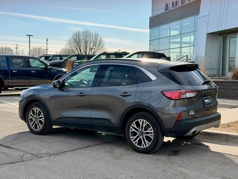 Used 2021 Ford Escape SEL image 3