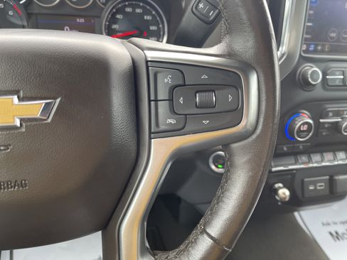 Used 2021 Chevrolet Silverado 1500 LT w/ Z71 Off-Road Package image 19