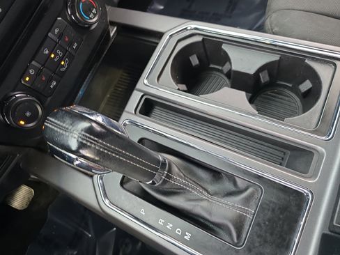 Used 2018 Ford F150 XLT w/ Equipment Group 302A Luxury image 24