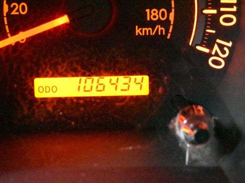 Used 2011 Toyota Tundra 4x4 Double Cab image 21