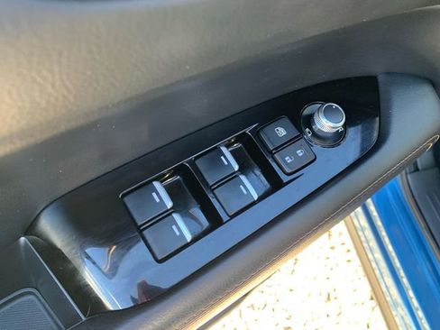 Used 2023 MAZDA CX-5 AWD 2.5 S w/ Premium Plus Pkg image 17