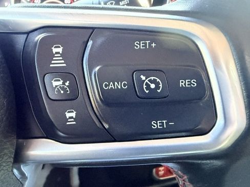 Used 2020 Jeep Gladiator Rubicon w/ Dual Top Group AWD/4WD image 26