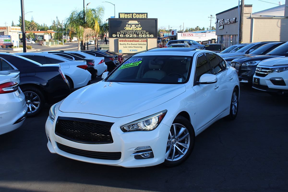 Used 2015 INFINITI Q50 Premium w/ Navigation Package RWD image 40