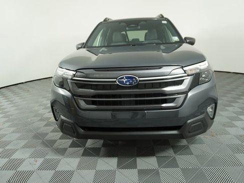 New 2025 Subaru Forester Premium image 2
