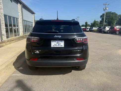 Used 2019 Jeep Compass Limited AWD/4WD image 6