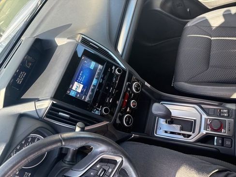 Used 2021 Subaru Forester Premium image 3