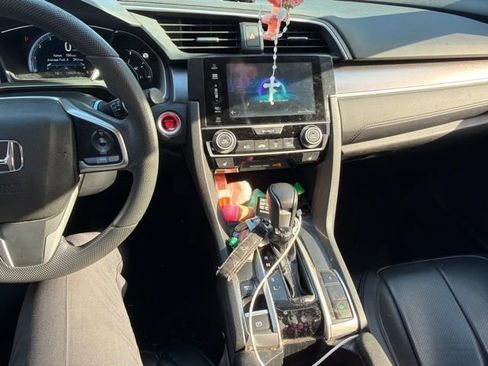 Used 2016 Honda Civic EX-T image 18