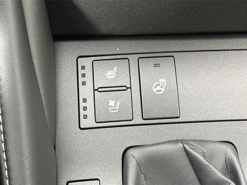 Used 2024 Lexus RC 300 F Sport image 32