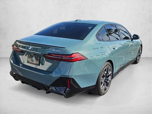 New 2026 BMW 530i w/ M Sport Package RWD image 2