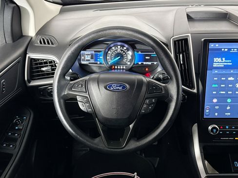 Used 2023 Ford Edge SE image 20