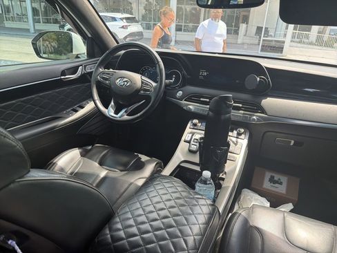 Used 2022 Hyundai Palisade Calligraphy FWD image 15