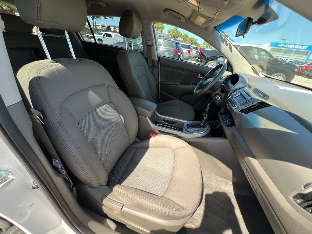 Used 2016 Kia Sportage LX AWD/4WD image 26