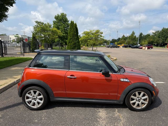 Used 2013 MINI Cooper S FWD image 16