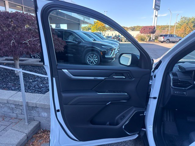 New 2027 GMC Acadia Elevation w/ Black Edition AWD/4WD image 9