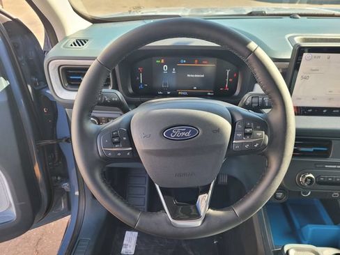New 2026 Ford Maverick XLT w/ XLT Luxury Package FWD image 9