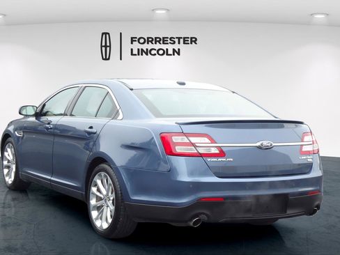 Used 2018 Ford Taurus Limited w/ Driver Assist Package image 5
