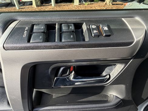 Used 2020 Toyota 4Runner SR5 Premium w/ Moonroof Package AWD/4WD image 14