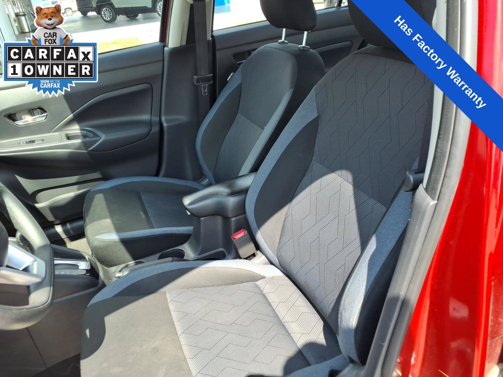 Used 2025 Nissan Versa SV FWD image 15