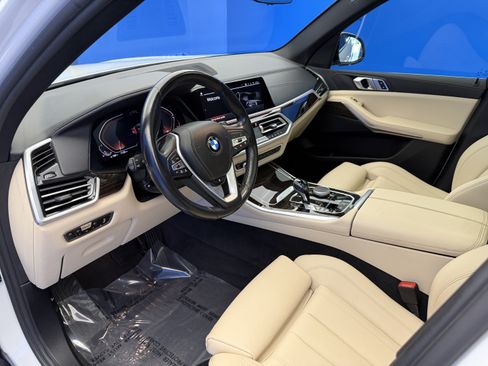 Used 2021 BMW X5 xDrive40i AWD/4WD image 11