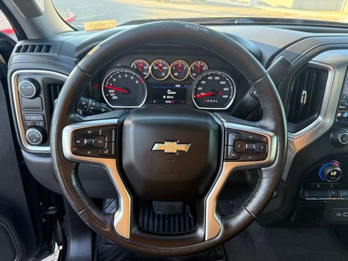 Used 2020 Chevrolet Silverado 1500 LT w/ Texas Edition image 22