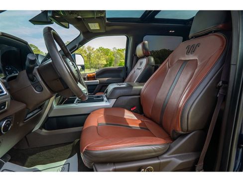 Used 2018 Ford F250 King Ranch w/ King Ranch Ultimate Package image 3