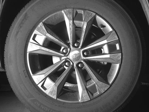 Used 2025 Chevrolet Equinox LT FWD image 15