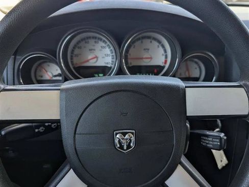 Used 2008 Dodge Charger SE w/ Convenience Group I RWD image 26