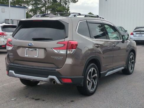 Used 2022 Subaru Forester Touring w/ Popular Package #3 AWD/4WD image 3
