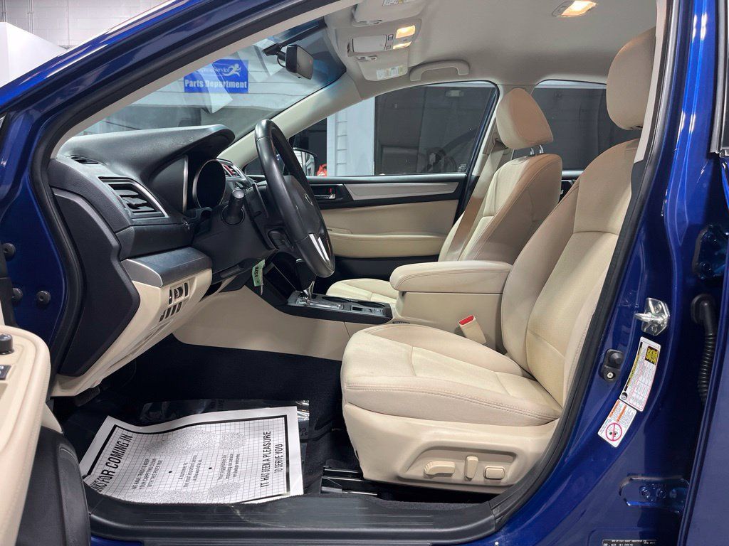 Used 2017 Subaru Legacy 2.5i Premium AWD/4WD image 12