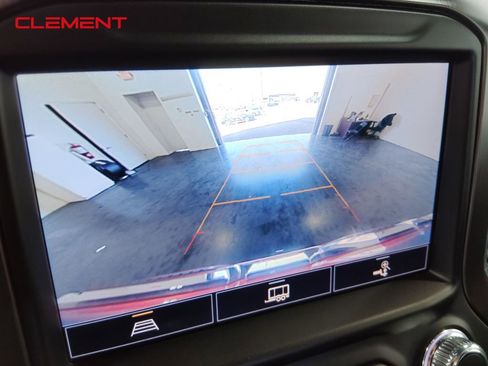 Used 2021 GMC Sierra 1500 AT4 image 25