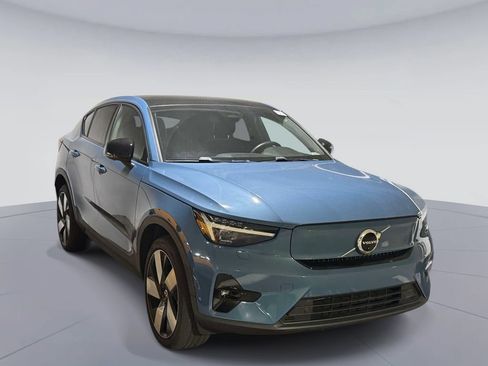 Used 2023 Volvo C40 P8 Recharge Ultimate AWD/4WD image 3