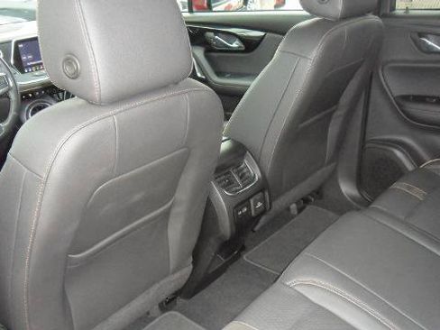 Used 2022 Chevrolet Blazer Premier w/ Enhanced Convenience Package AWD/4WD image 15