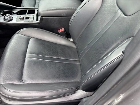 Used 2023 Kia Sorento EX AWD/4WD image 12