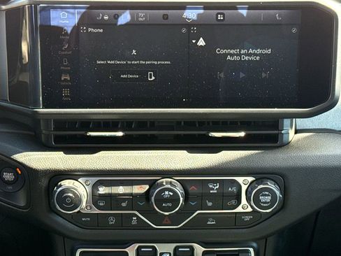 New 2025 Jeep Gladiator Sport AWD/4WD image 13