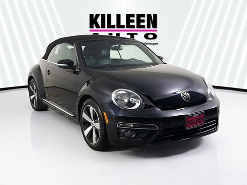 Used 2013 Volkswagen Beetle 2.0T image 1