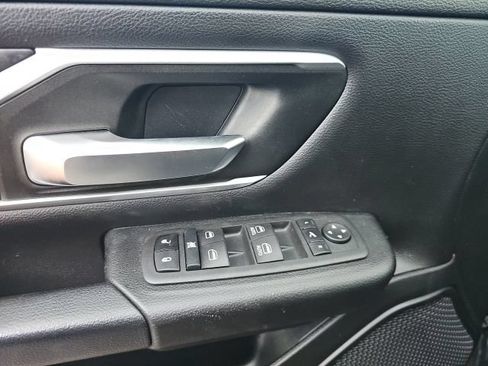 Used 2022 RAM 1500 Big Horn AWD/4WD image 17