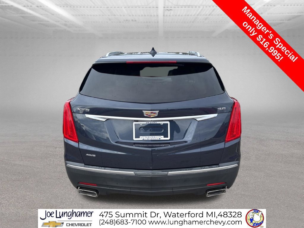 Certified 2018 Cadillac XT5 Luxury w/ Driver Awareness Package AWD/4WD image 4