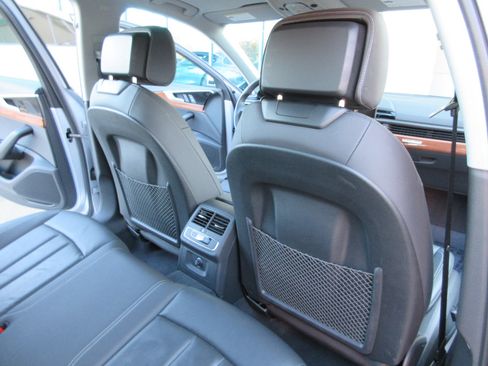 Used 2024 Audi A4 2.0T Premium image 32