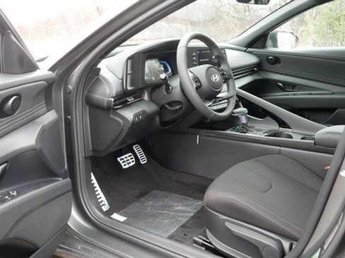 New 2026 Hyundai Elantra SEL Sport Premium FWD image 5