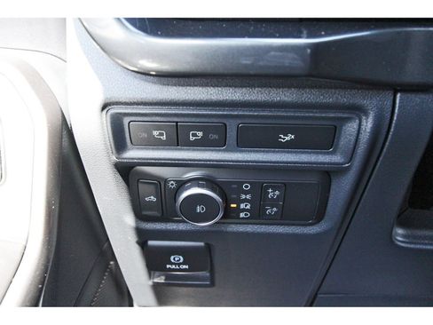 Used 2022 Ford F150 XLT w/ Equipment Group 302A High AWD/4WD image 18