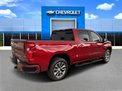 Used 2023 Chevrolet Silverado 1500 RST AWD/4WD image 3