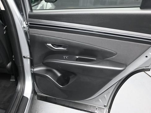Used 2023 Hyundai Tucson SEL w/ Convenience Package AWD/4WD image 18