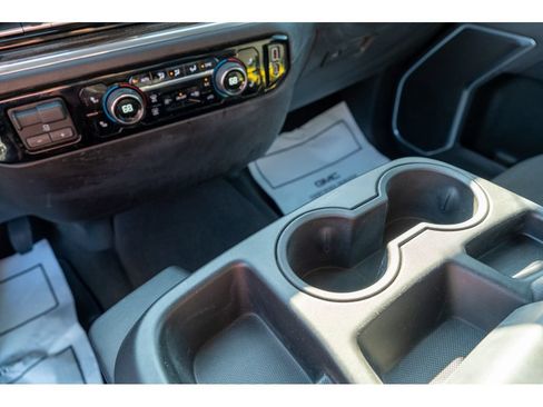 Used 2025 Chevrolet Silverado 2500 LT w/ Convenience Package AWD/4WD image 25