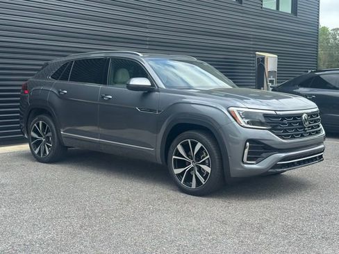 New 2025 Volkswagen Atlas Cross Sport SEL Premium R-Line image 1