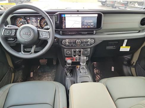 New 2026 Jeep Gladiator Mojave image 16